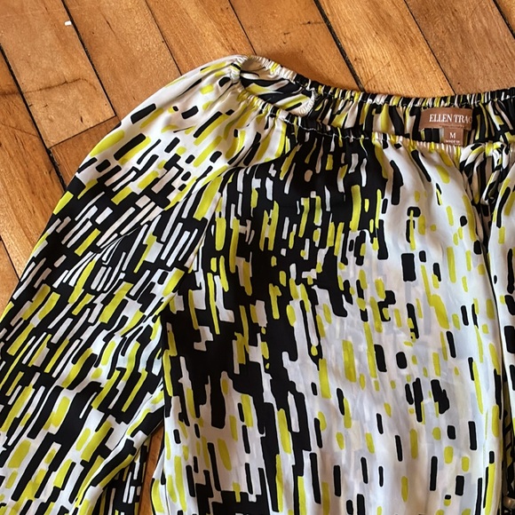 Ellen Tracy Women’s Black and yellow patterned balloon sleeve blouse size m - Picture 5 of 7
